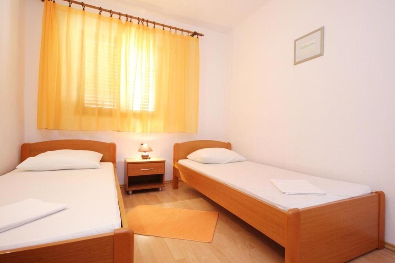 Apartments Tonka - 150M From The Sea & Parking Orebić Exteriör bild